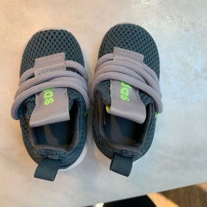 Size 3 toddler Adidas shoes. New without tags